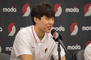 一起来看杨瀚森！开拓者夏季联赛全部四场比赛将在咪咕APP播出